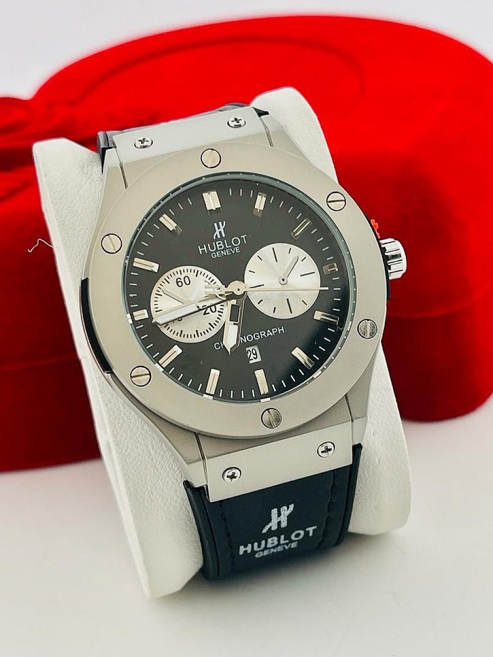 MONTRE HUBLOT