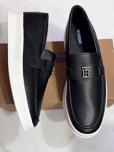 Chaussures Hommes (41-45)