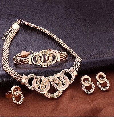 Ensemble collier pour femme