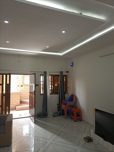 A louer 2chambres salon
